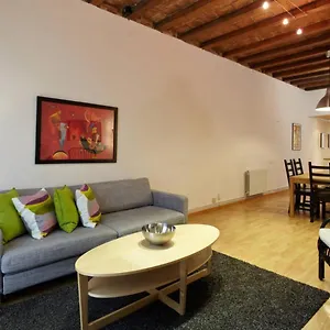 Apartment Beautiful In Eixample, Barcelona