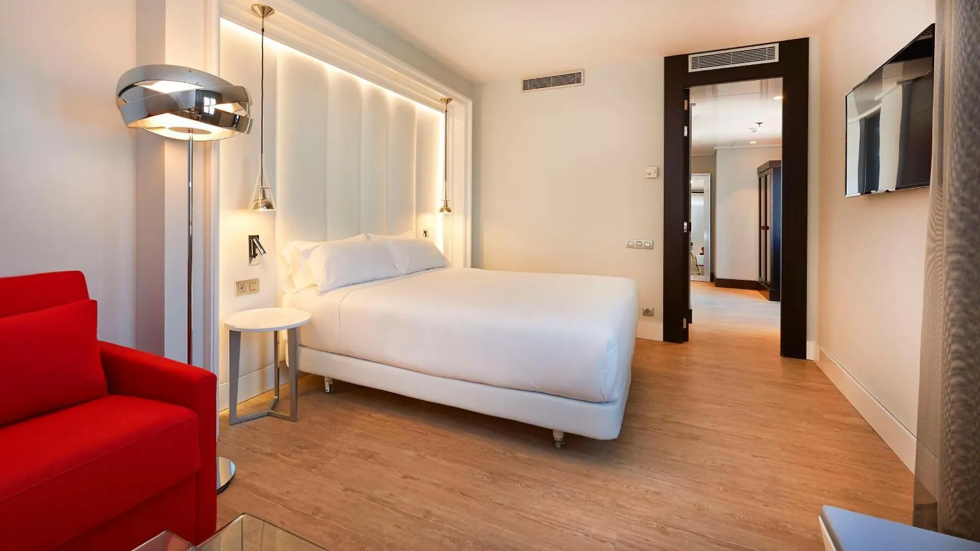Nh Collection Barcelona Gran Hotel Calderon 5*,  ספרד